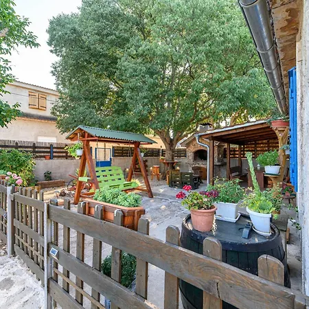 House With A Swimming Pool Konjevrate, Krka - 24925 Vakantiehuis Konjevrate