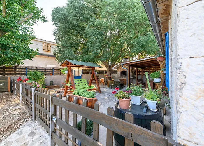 House With A Swimming Pool Konjevrate, Krka - 24925 Vakantiehuis Konjevrate